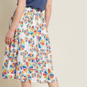 ModCloth Colorful pinwheel skirt